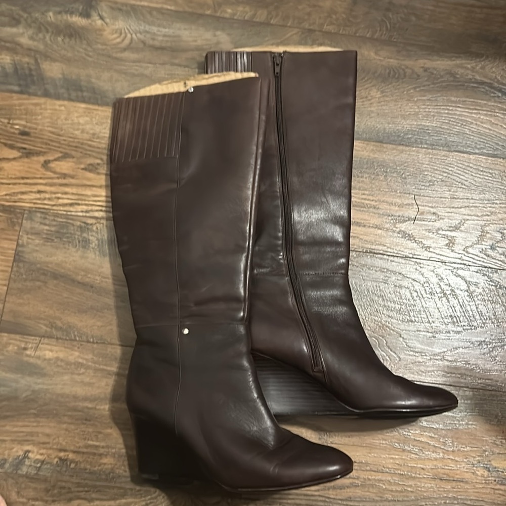 Ralph Lauren Womens Wedge brown boots size 10
